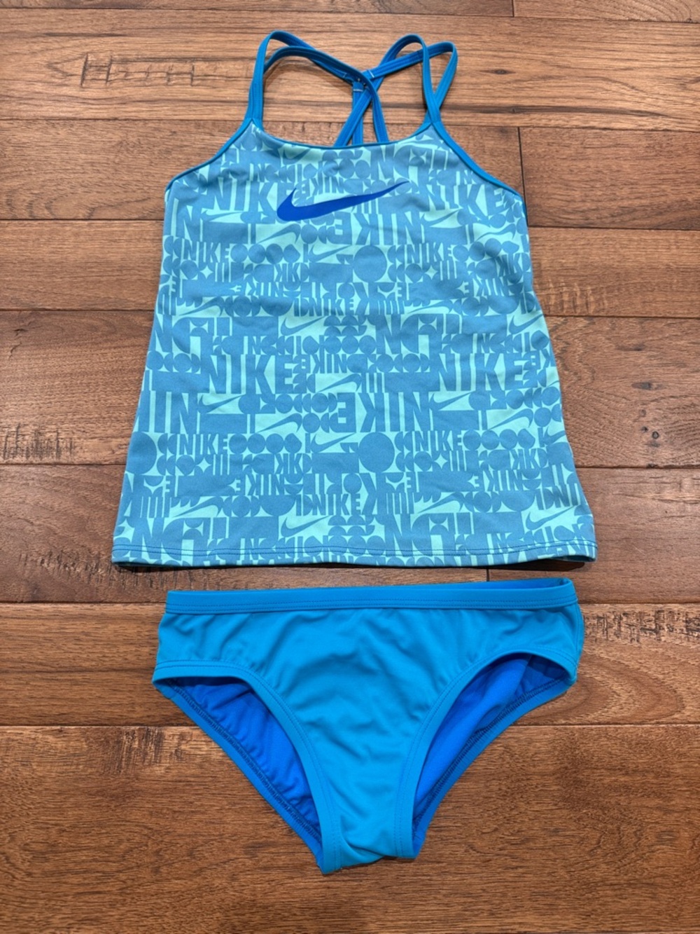 Girls Nike 2-Piece Retro Flow T-Crossback Tankini Swim Set - Size S